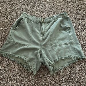 Aerie green shorts